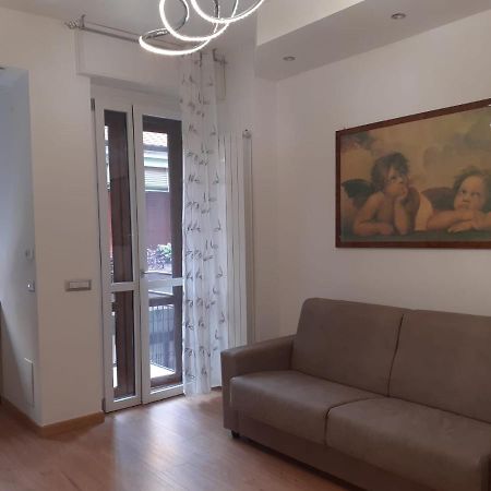 N&Ghomesweethome Raffaelloelegante Appartamento Ideale Casa Vacanze Affari Milão Exterior foto