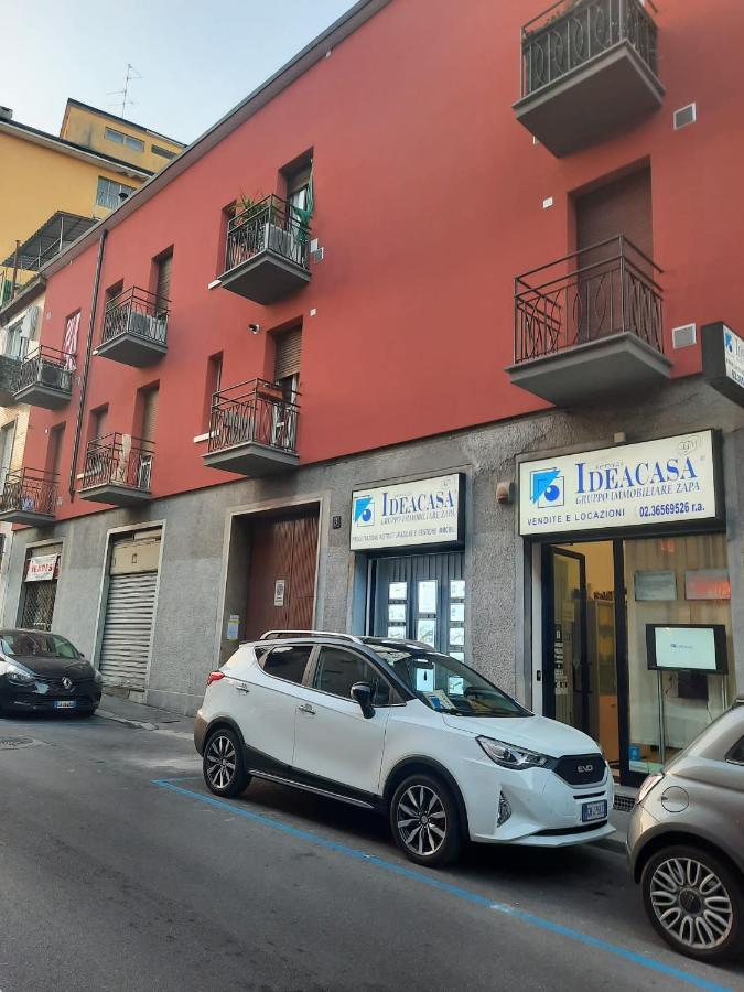 N&Ghomesweethome Raffaelloelegante Appartamento Ideale Casa Vacanze Affari Milão Exterior foto