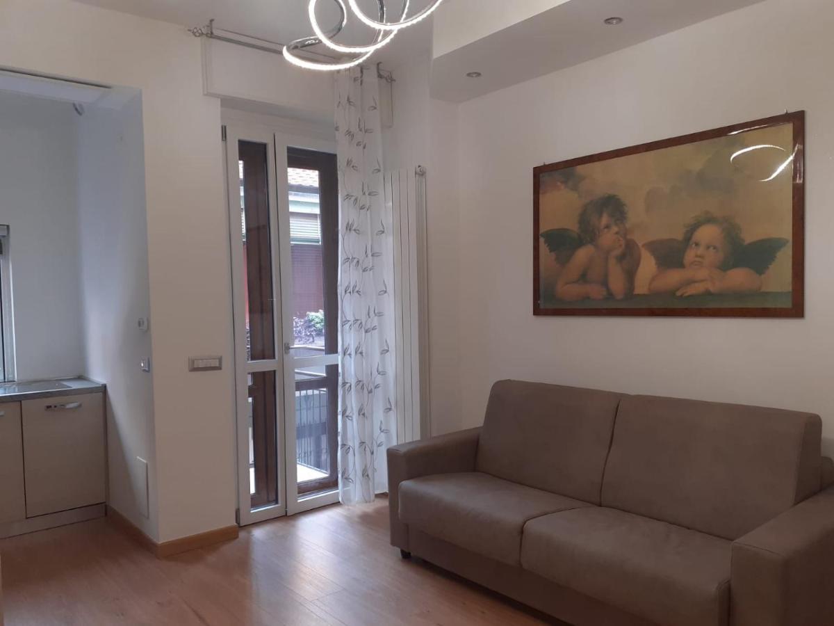 N&Ghomesweethome Raffaelloelegante Appartamento Ideale Casa Vacanze Affari Milão Exterior foto